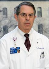 Robert M Rosa